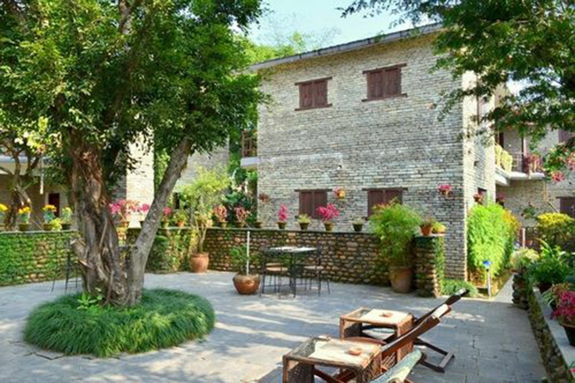Mum'S Garden Resort Покхара Экстерьер фото